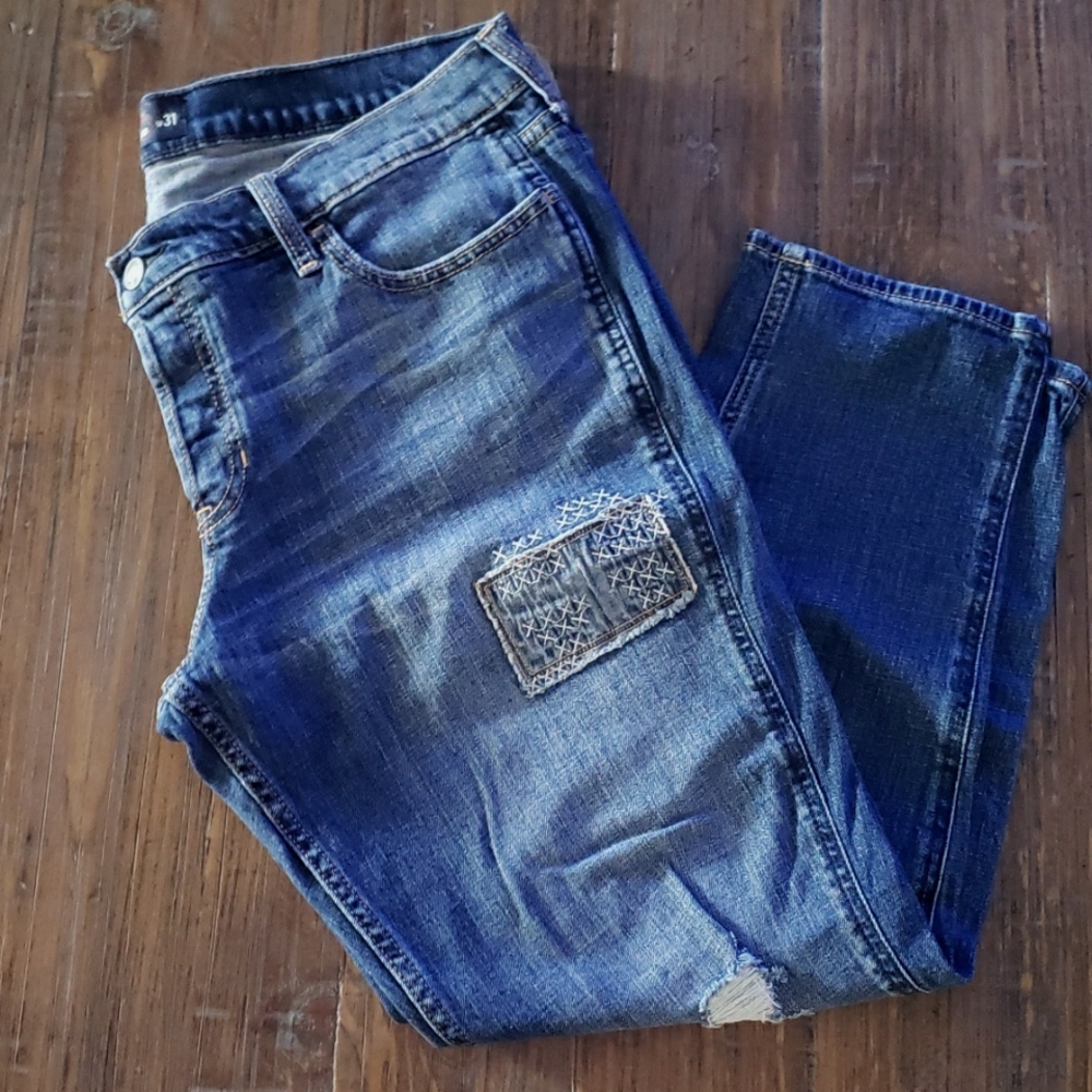 Hollister Capri size 13